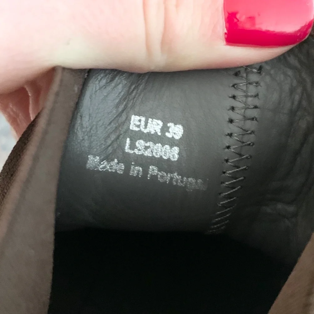 Leibeskind Leather Chelsea Boots - Picture 11 of 16